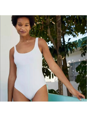 Aerie One Piece Cheeky Textured White Swimsuit Sz M Long